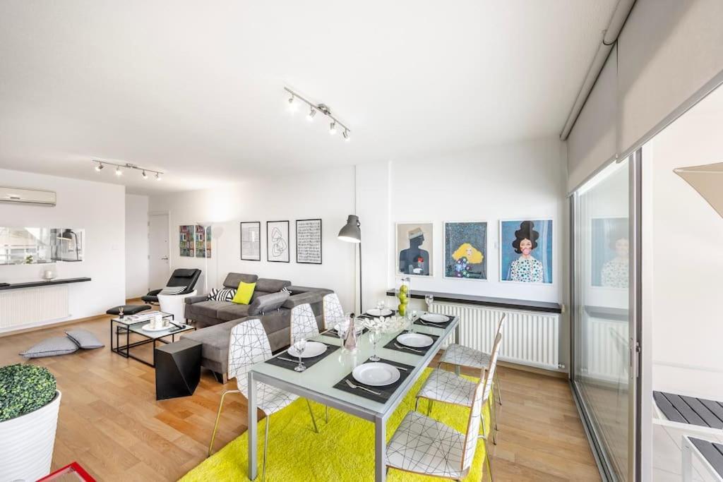 Apartament Luxurious Bright & Stylish 2Br With Office In Nikozja Zewnętrze zdjęcie